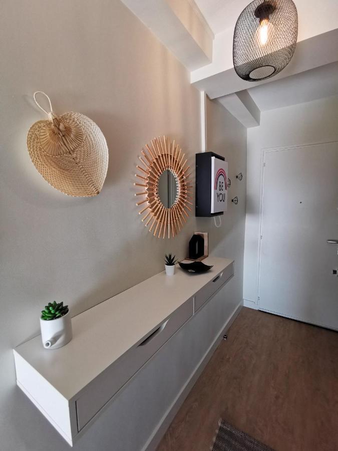 Appartement 1 chambre + parking à deux pas des plages Sète Esterno foto