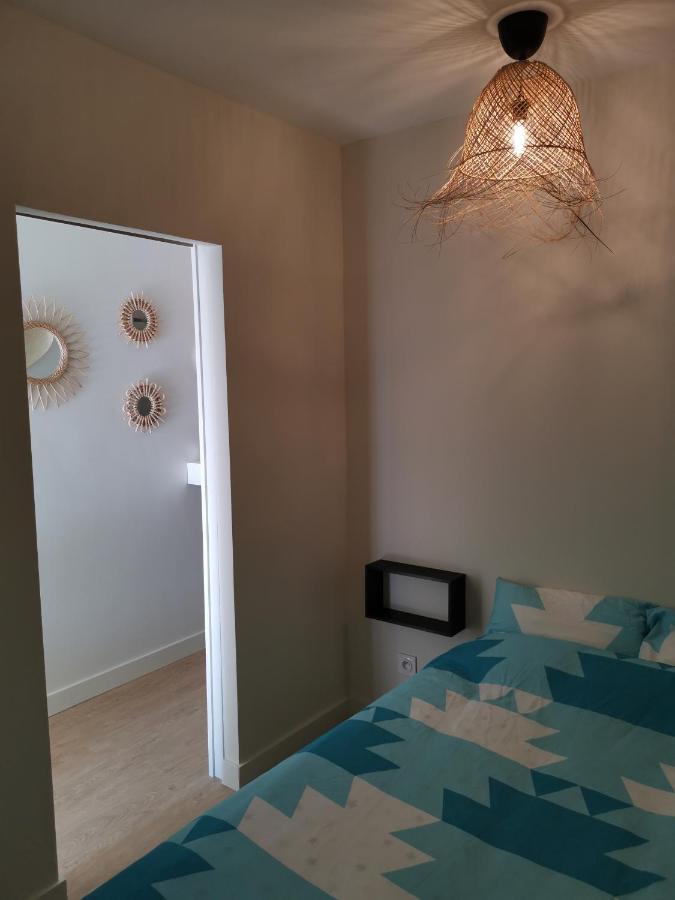 Appartement 1 chambre + parking à deux pas des plages Sète Esterno foto