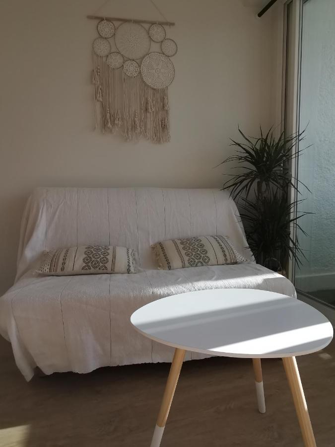 Appartement 1 chambre + parking à deux pas des plages Sète Esterno foto